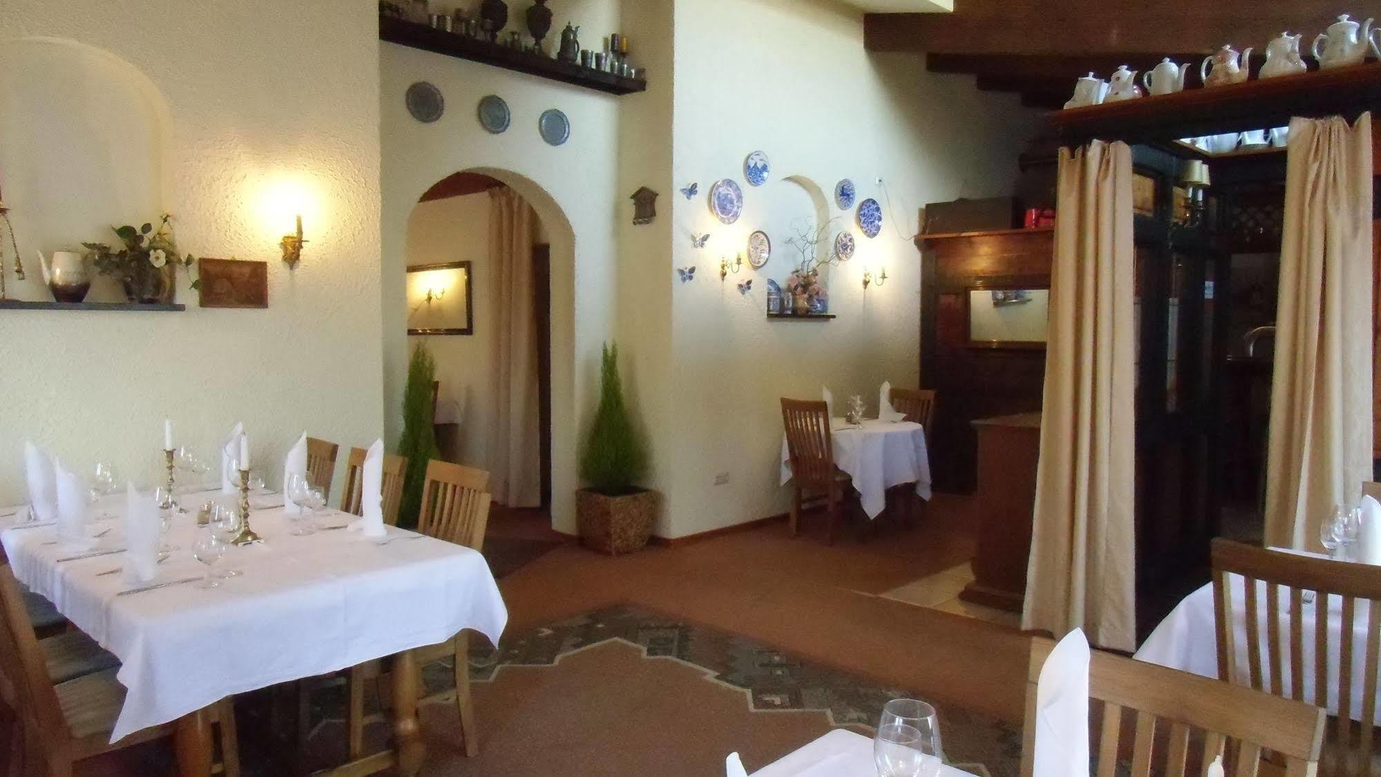 Landhotel-Restaurant Schwalbennest Zierenberg المظهر الخارجي الصورة